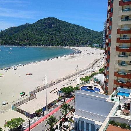 شقة Excelente Ap Pe Na Areia Vista Mar Balneário Camboriú المظهر الخارجي الصورة